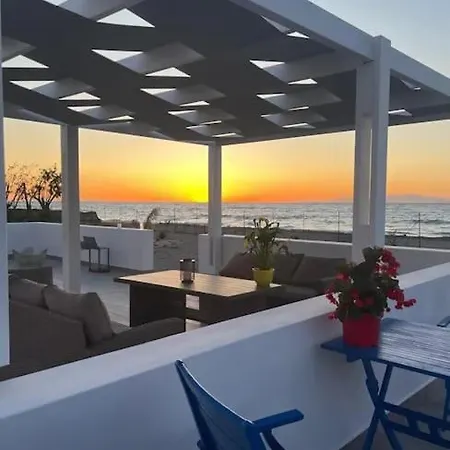 Lambou Beach Sunset Soroni Exterior photo