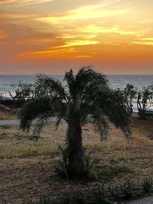 Holiday home Lambou Sunset *