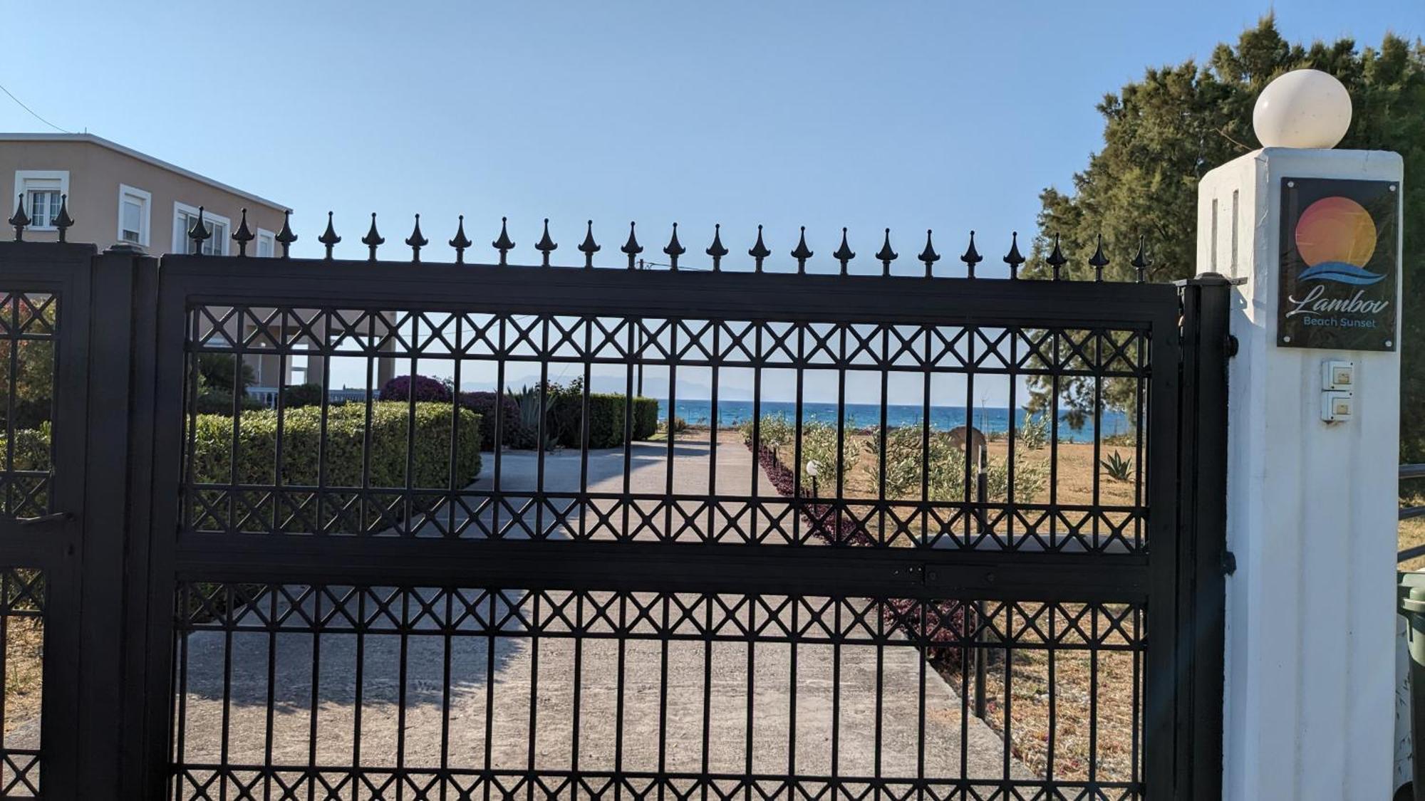 Lambou Sunset Holiday home Soroni